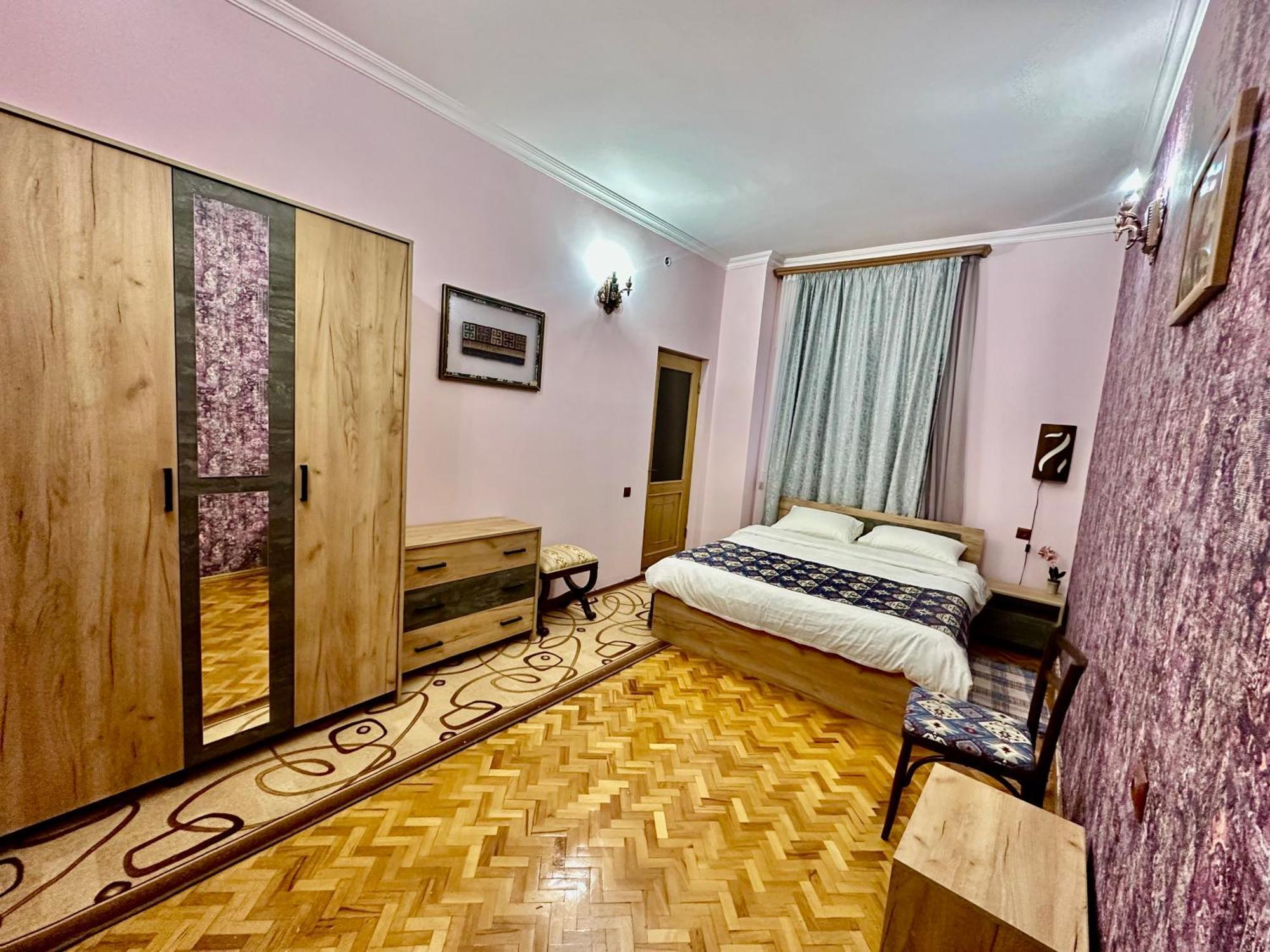 Tadevosyan Guest House Bjni Buitenkant foto