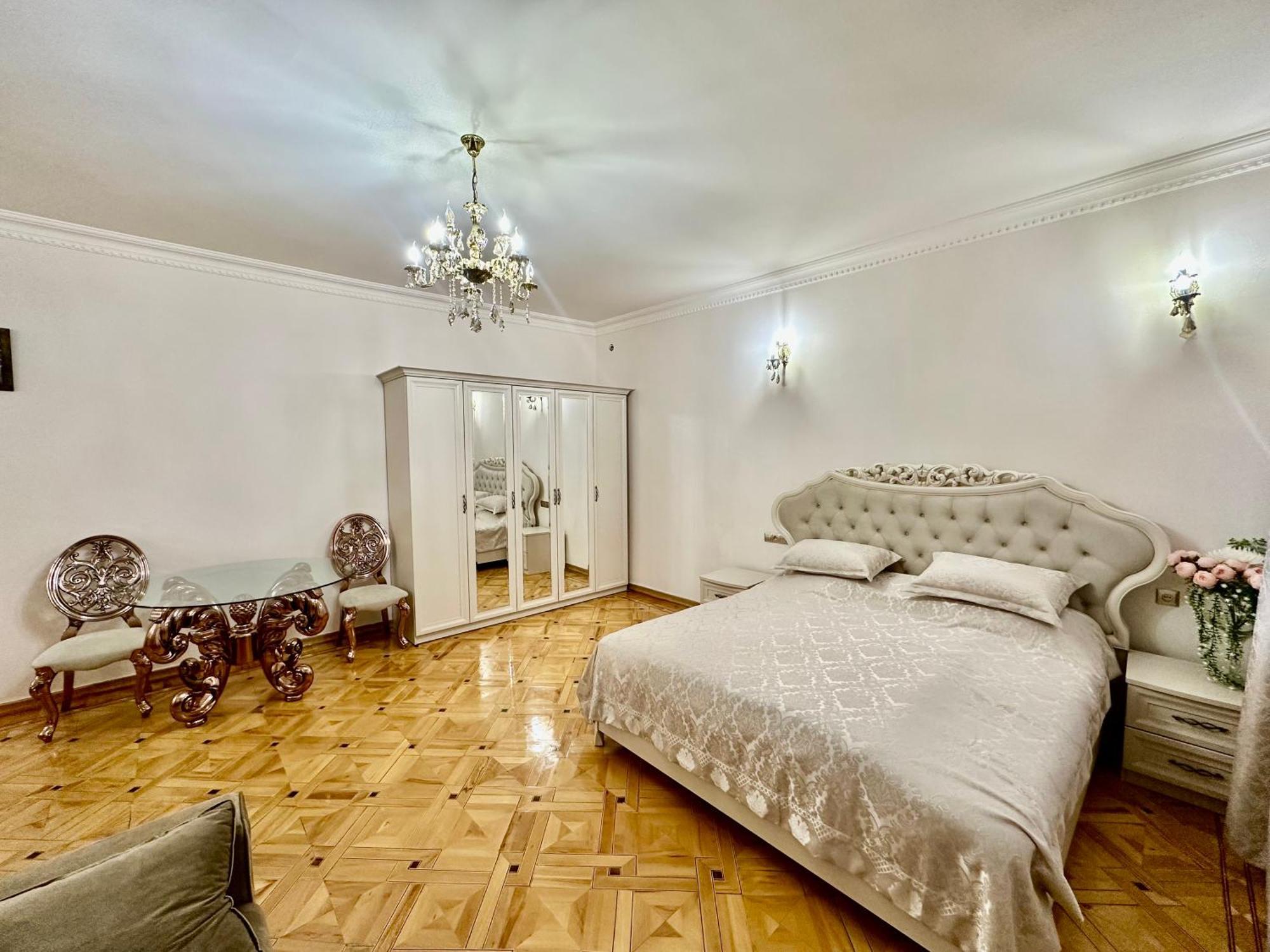 Tadevosyan Guest House Bjni Buitenkant foto