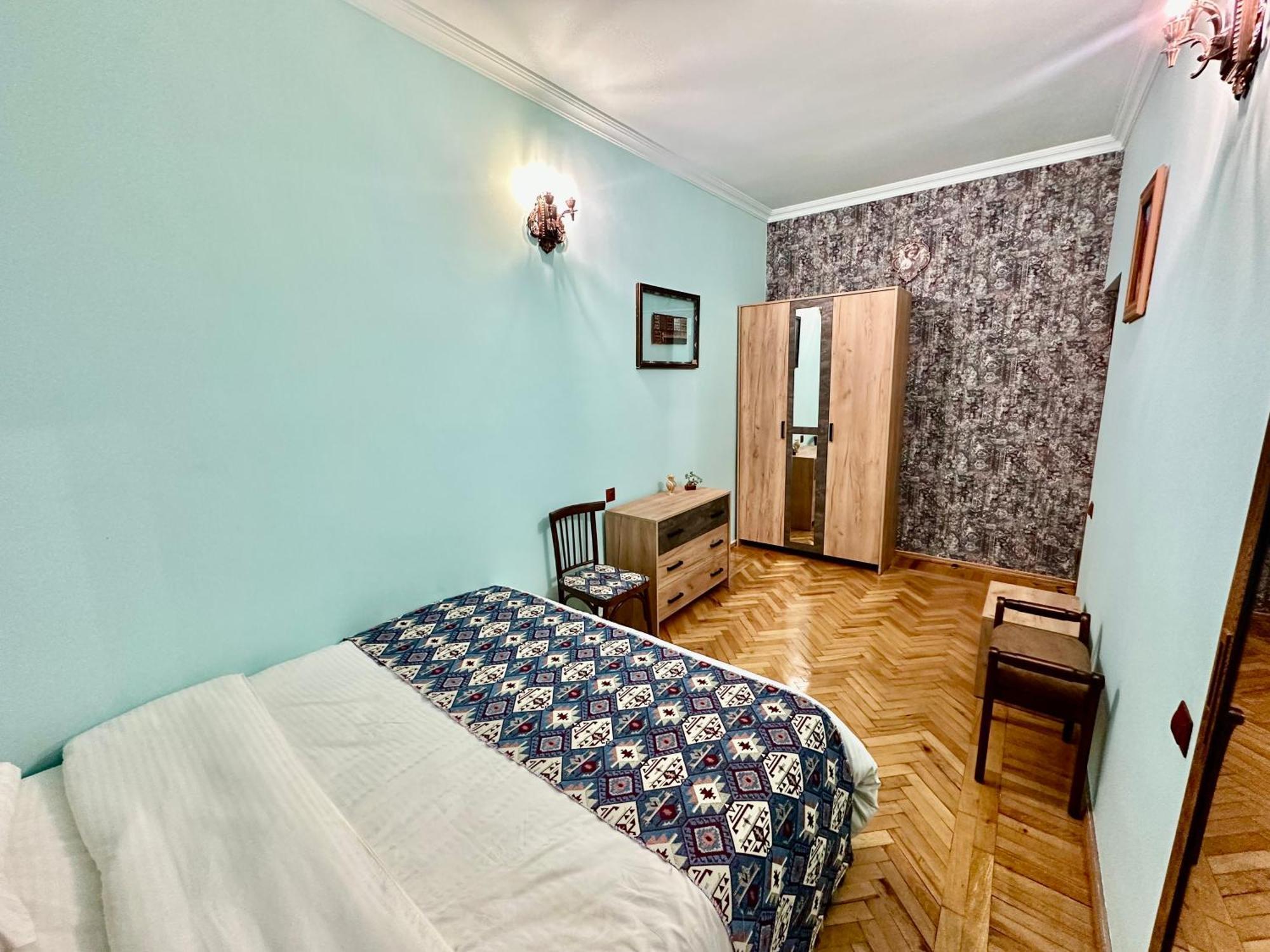 Tadevosyan Guest House Bjni Buitenkant foto
